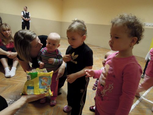 Hravé cvičení pro děti a rodiče - 7.11.2013